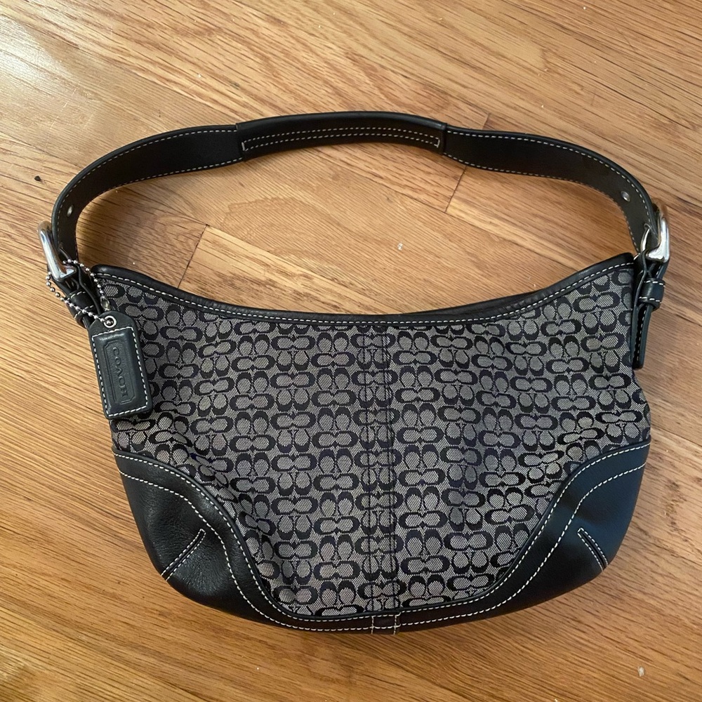 Coach shoulder bag